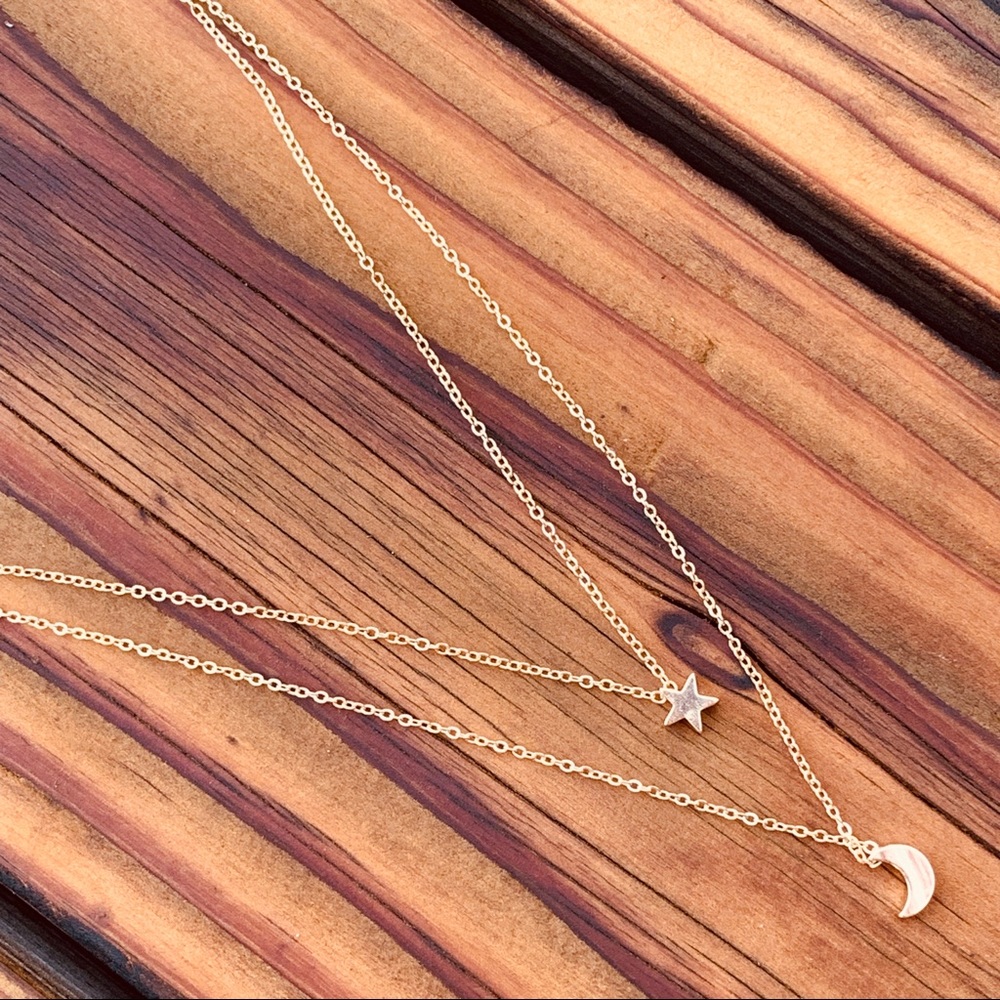 Hypnos GOLD Night Layered Necklace With Gift Box - Picture 2 of 6